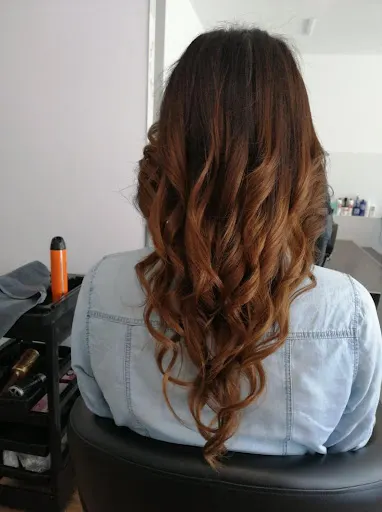 EXTER SALON FRYZJERSKO-KOSMETYCZNY Sosnowiec Podolog Fryzjer Kosmetyczka Manicure Pedicure